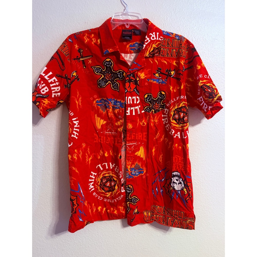 Netflix Stranger Things Hellfire Club Red Graphic Button Down Shirt Small Cotton